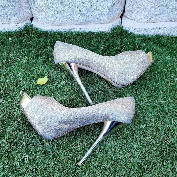 D brand women's gold sparkle open toed heels - Picture 11 of 16